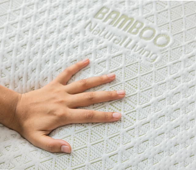 Penguin Bamboo Bliss Mattress with 10-Year Warranty – King Size (78x72x8 inches, Green)