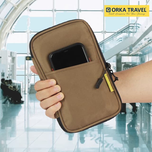 Orka Travel Solid Passport Holder